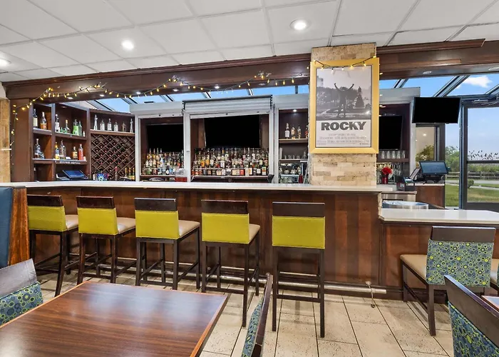 Comfort Inn Metro Airport