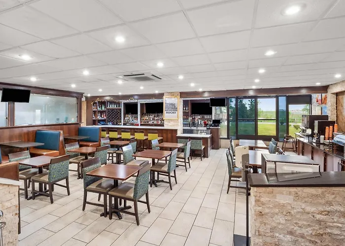 Comfort Inn Metro Airport