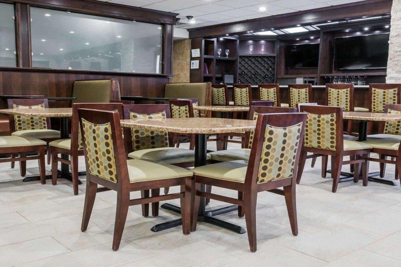 Inn Comfort Metro Airport 3*