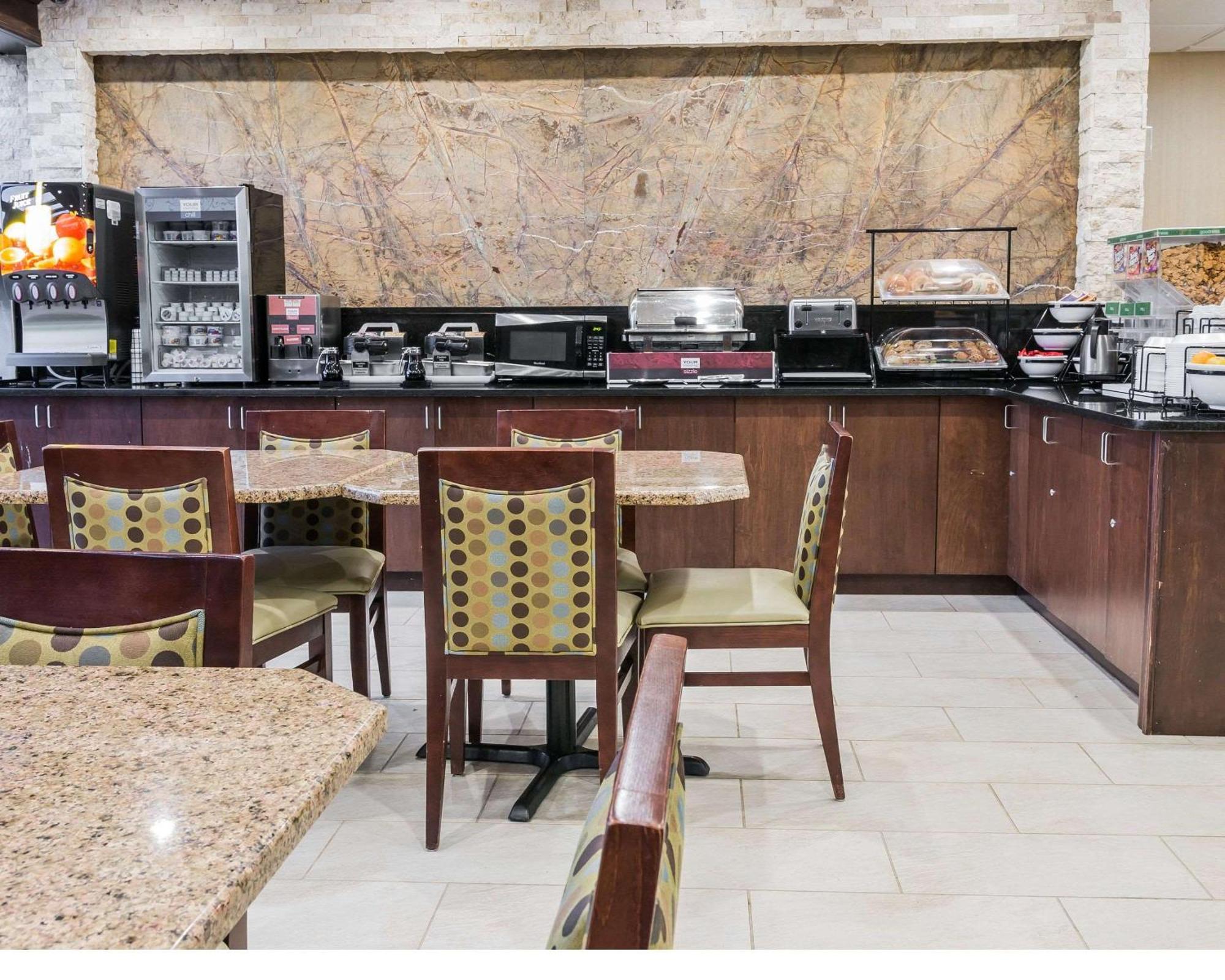 Comfort Metro Airport Mini-hôtel